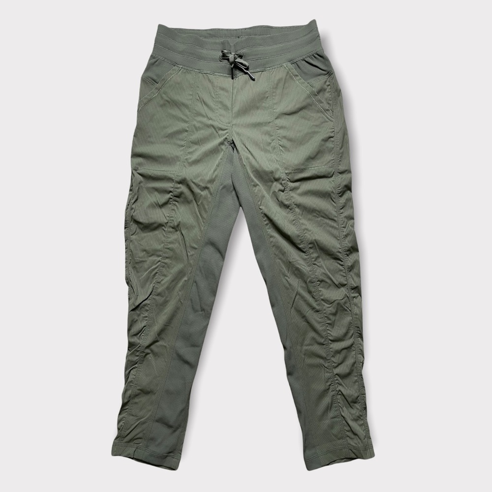 SOLD! lululemon dance studio mid rise green pant